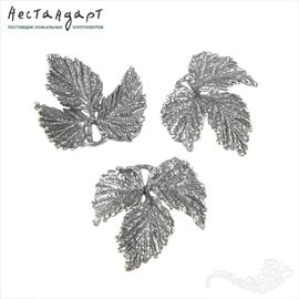 Подвеска Strawberry Trefoil Silver Plated 18 мм