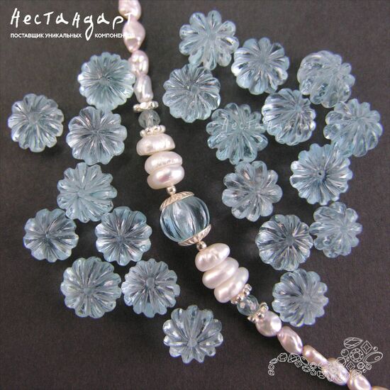 Топаз натуральный резной голубой Pumpkin 9-10 мм