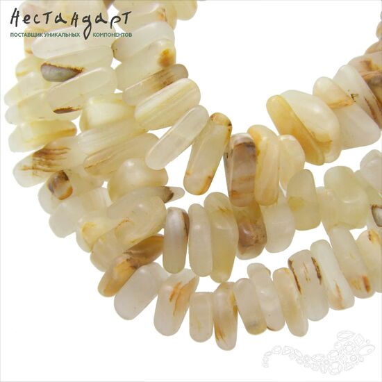 Оникс натуральный гладкий Triangle 8-17 мм (уп. 10 шт.)