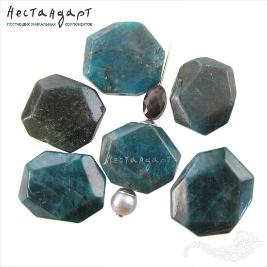 Апатит натуральный Octagon 21-25х17-21 мм
