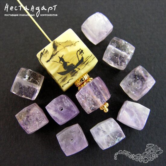 Аметист натуральный Faceted Сube 8-9 мм