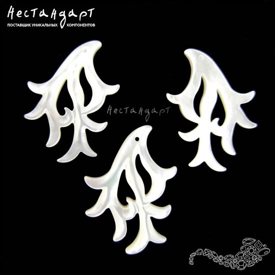 Перламутр натуральный резной Precious Coral 22х30 мм