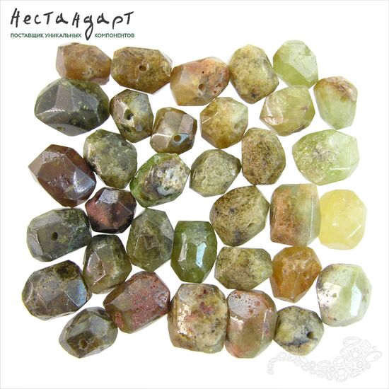 Гранат гроссуляр натуральный Geometric Form 15-19х12-14 мм (уценка), изображение 5