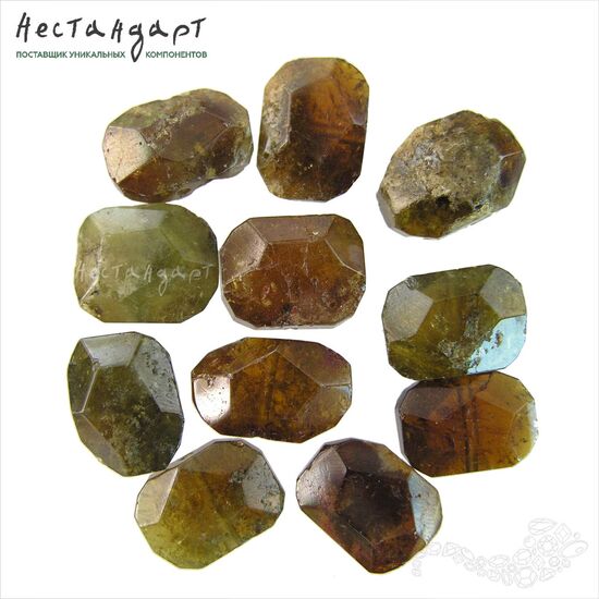 Гранат гроссуляр натуральный Lollipop 16-17х12-13 мм, изображение 5