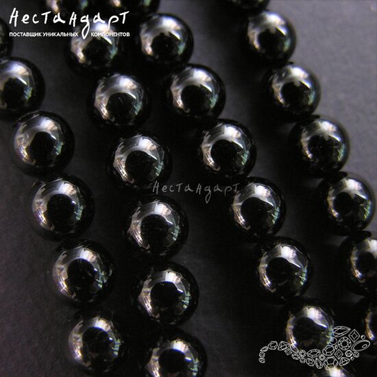 Турмалин натуральный черный гладкий 6,3 мм (нить 20 см), изображение 3