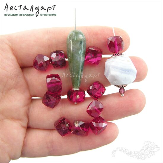 Шпинель лабораторная с огранкой Ruby Cube 8,5-9 мм, изображение 3