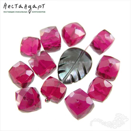 Шпинель лабораторная с огранкой Ruby Cube 8,5-9 мм, изображение 5