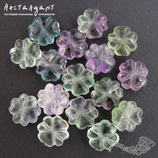 Флюорит натуральный резной Клевер 12х6 мм, изображение 5