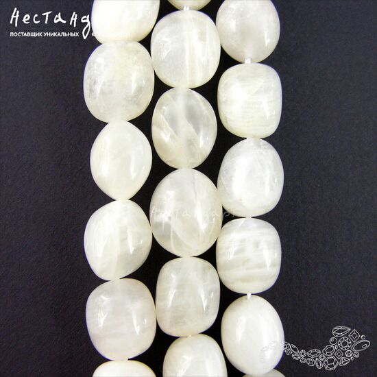 Адуляр натуральный гладкий Snow Pebble 14-17х12-14 мм, изображение 3
