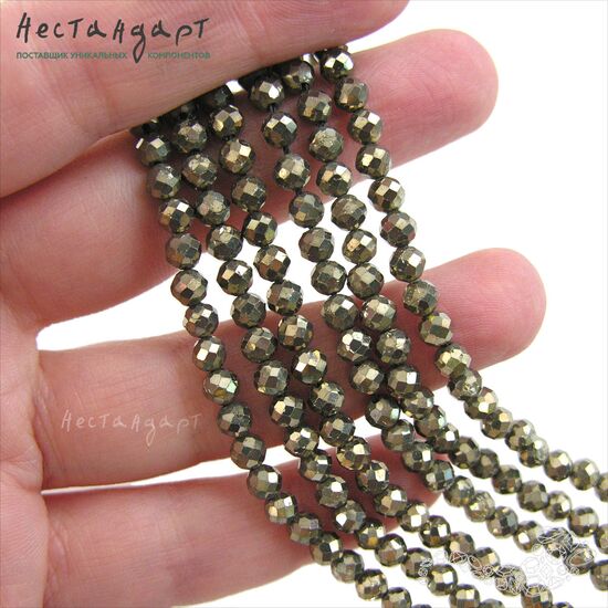 Пирит натуральный с ювелирной огранкой 4,5 мм (нить 10 см), изображение 2