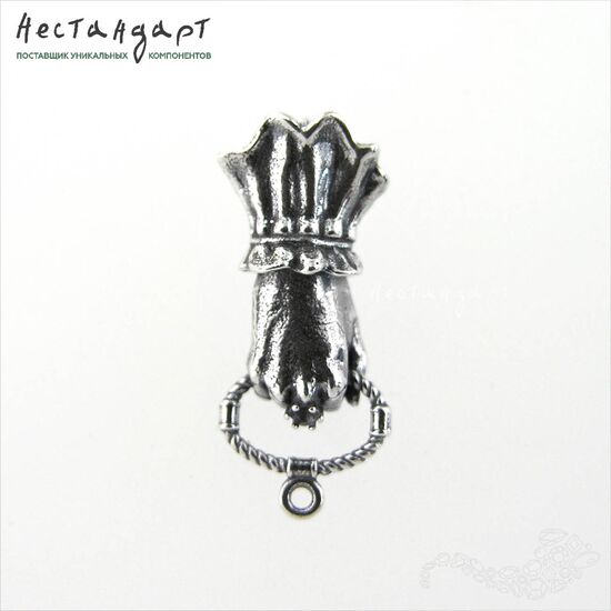 Коннектор Gothic Hand with ring Sterling Silver 25 мм
