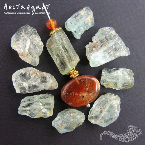 Аквамарин натуральный необработанный Nuggets 14-15 мм