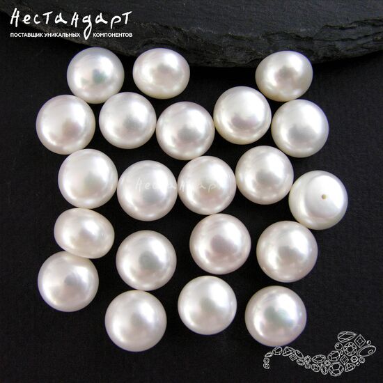 Жемчуг натуральный полусверленный White 11,5-12 мм