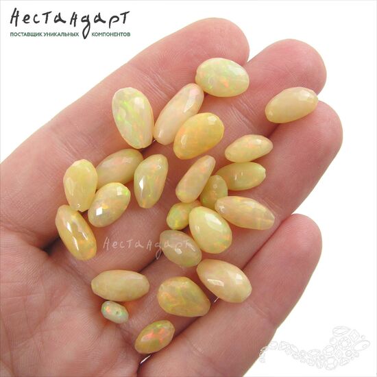 Опал натуральный эфиопский Cut Olive 9-15 мм, изображение 3