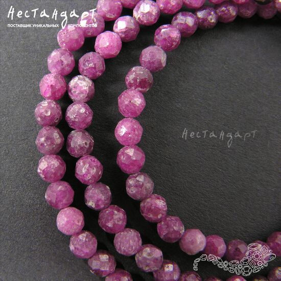 Корунд-рубин натуральный темно-розовый с огранкой 4,5 мм (уп.10 шт.), изображение 4