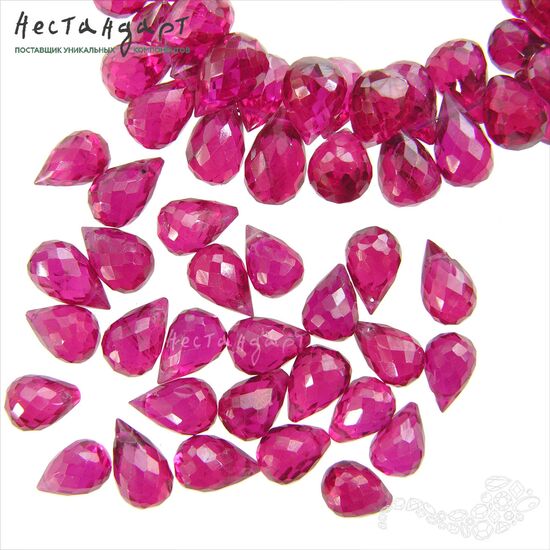 Шпинель рубиновая с огранкой Briolette Ruby 9-10 мм