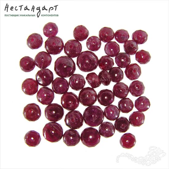 Корунд-рубин натуральный рондель 3-4 мм (уп. 10 шт.)