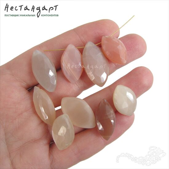 Адуляр натуральный с огранкой Marquis Peach 20-26 мм, изображение 3