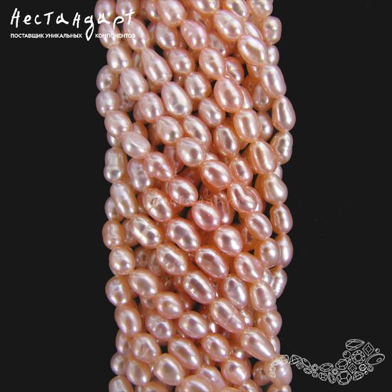 Жемчуг натуральный персиковый Persian Rice 4х3 мм (нить 12 см)