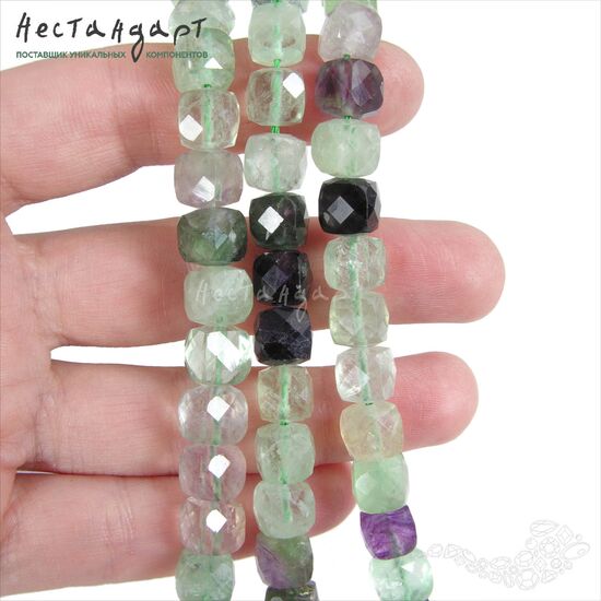 Флюорит натуральный Cube с огранкой 8,5 мм, изображение 2