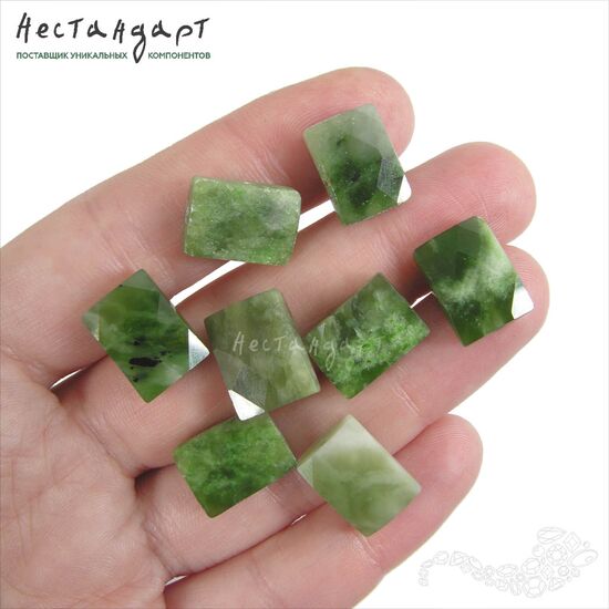 Нефрит натуральный байкальский Treasure 14х10 мм. Уценка, изображение 2
