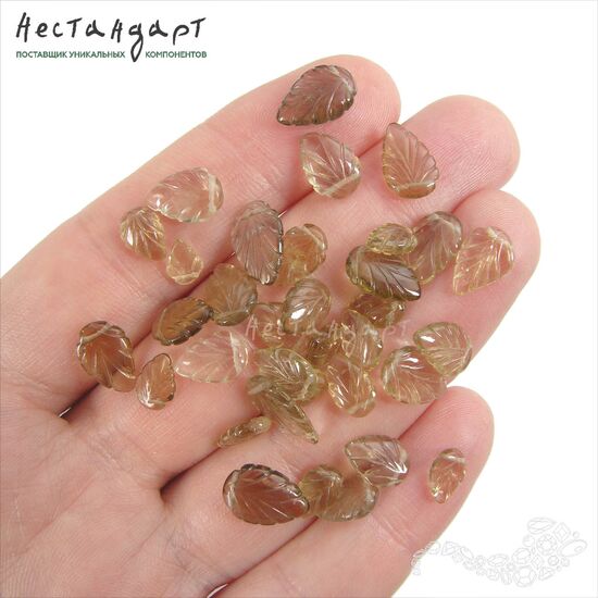 Кварц дымчатый натуральный резной Mini Leaf 6-10 мм (уп. 5 шт.), изображение 3