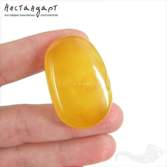 Янтарь натуральный Precious Nugget 39х25х9 мм, изображение 4