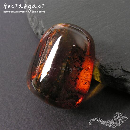 Янтарь натуральный Precious Nugget 30х27х17 мм, изображение 3