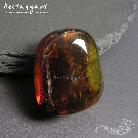 Янтарь натуральный Precious Nugget 30х27х17 мм, изображение 5