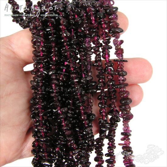 Гранат натуральный родолит Pebbles 4-7 мм (нить 20 см), изображение 3