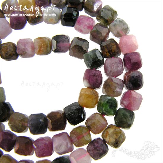 Турмалин натуральный куб с огранкой 5-6 мм (уп. 6 шт), изображение 4