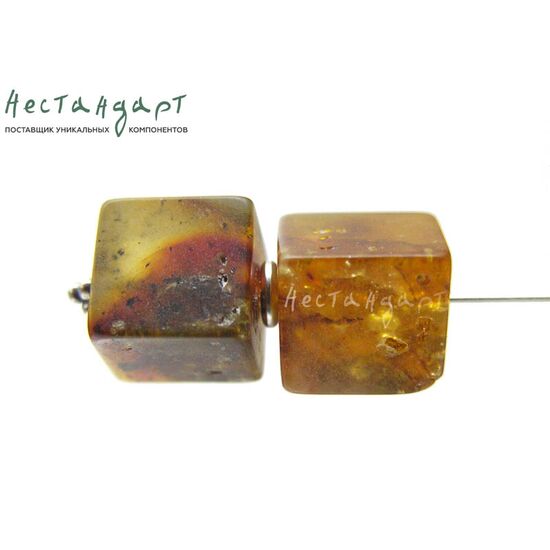 Янтарь натуральный Opaque Cube 8-10 мм (пара), изображение 2