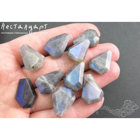 Лабрадор натуральный Trapeze Cut 18х13 мм, изображение 2