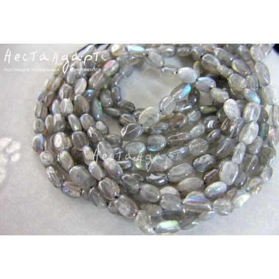 Лабрадор натуральный Nuggets Oval 8х5х3 (нить 15 см)