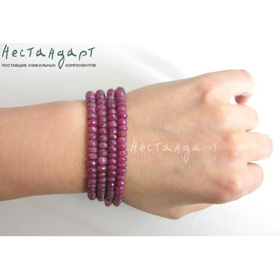 Корунд-рубин натуральный темно-розовый с огранкой 3,5-4,5 мм (нить 5 см.), изображение 4