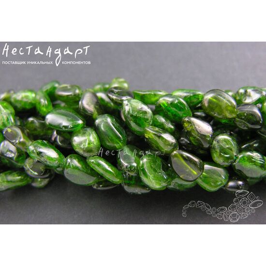 Хромдиопсид натуральный Free Form 7-10 мм (нить 10 см), изображение 3