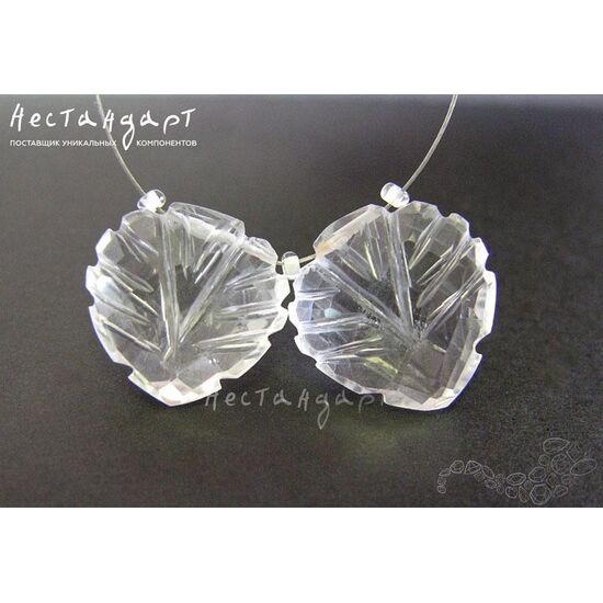 Кварц натуральный резной Crystal 15х16 мм (пара)