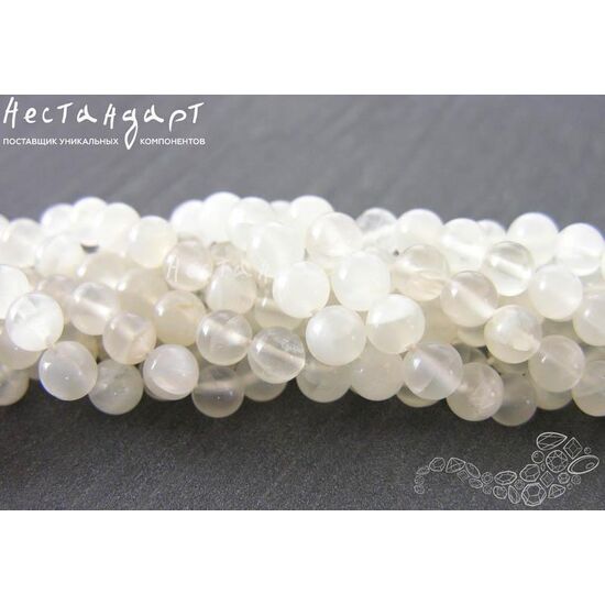 Адуляр натуральный гладкий White 6 мм (нить 10 см), изображение 3