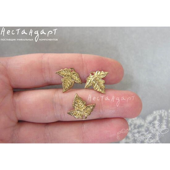 Подвеска Trefoil латунь 15,5х14,5 мм, изображение 3