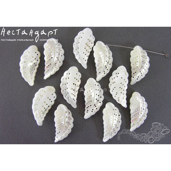 Перламутр натуральный резной Leaf White 31х15 мм, изображение 2