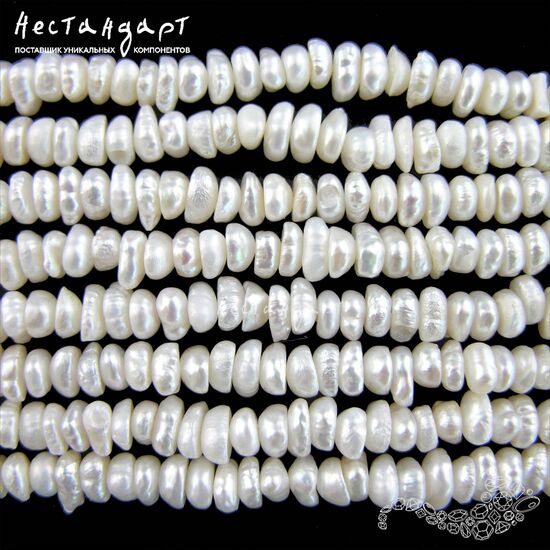 Жемчуг натуральный Corn White 7х3 мм (нить 12 см)