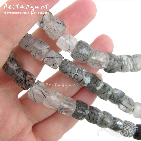 Кварц натуральный рутиловый с огранкой Cube 8-10 мм, изображение 4